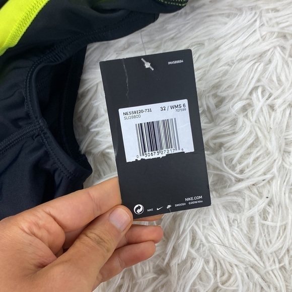 NWT Nike Swimsuit - Picture 6 of 9